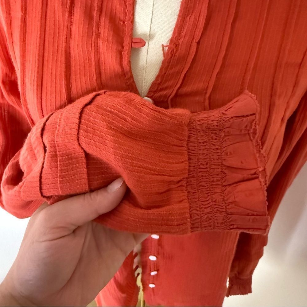 [Faherty] Women's Rust Button Down Blouse - Size M - Picture 2 of 7